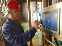 莹）“以前靠经验干活